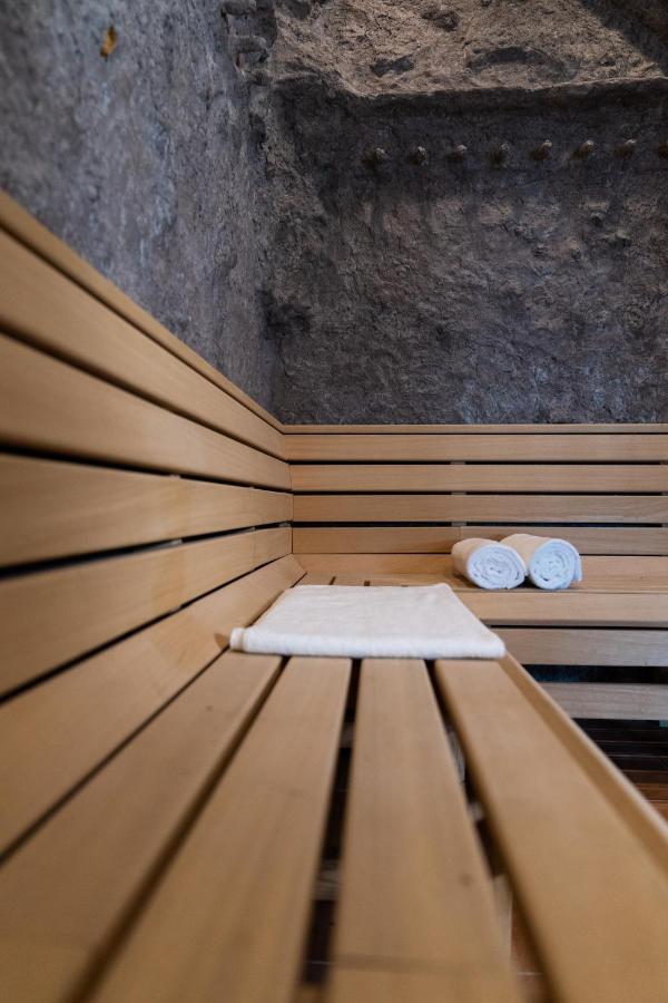 Hotel Kristaly Konferencia & Wellness Ajka Exterior foto